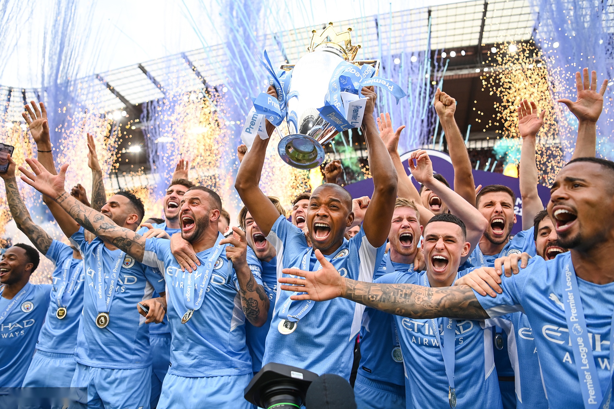 满悬念和看 满悬念和看